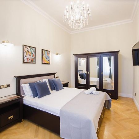 Apartament Retro Vibes Near Piata Unirii Oradea Zewnętrze zdjęcie