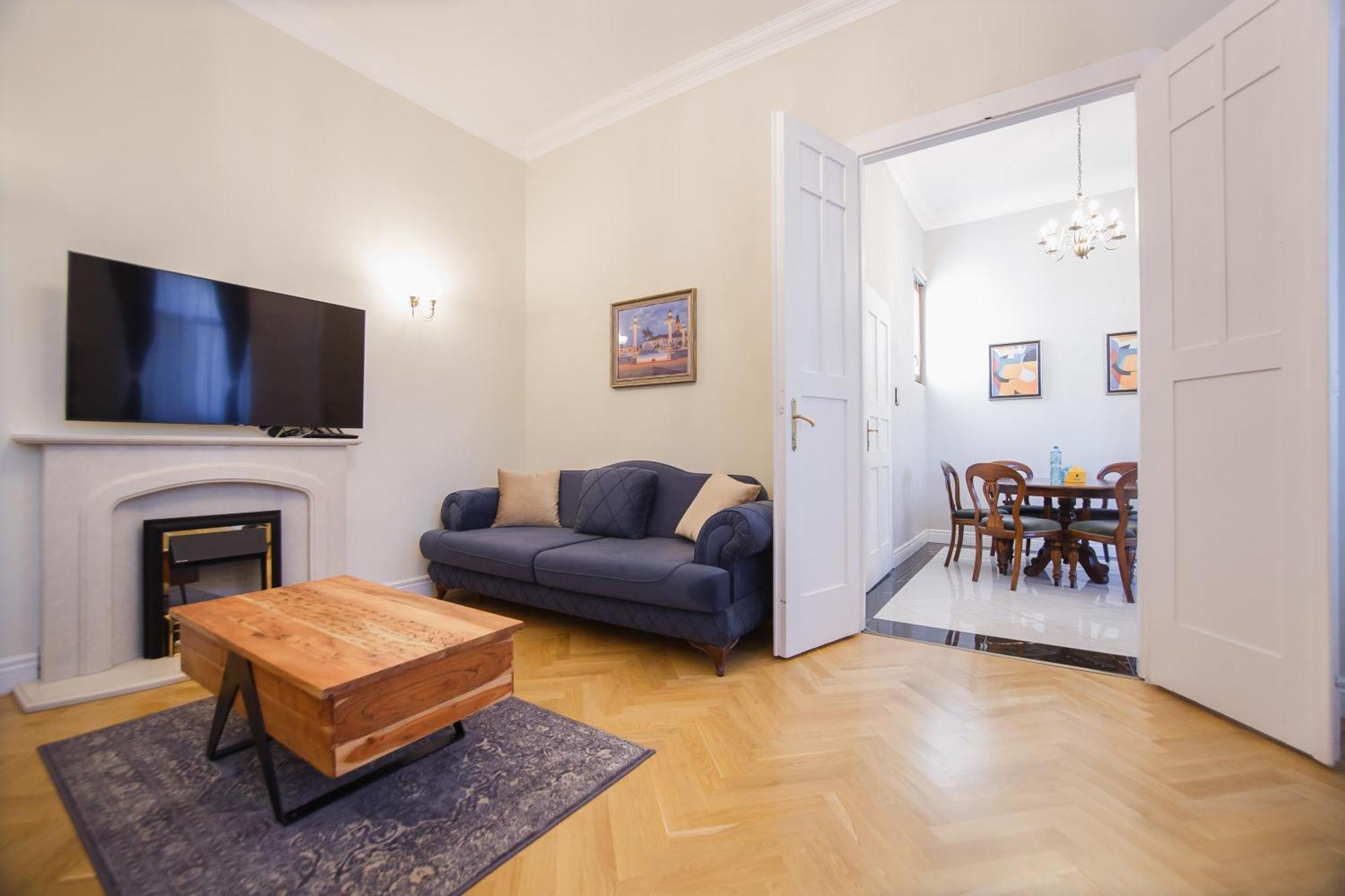 Apartament Retro Vibes Near Piata Unirii Oradea Zewnętrze zdjęcie